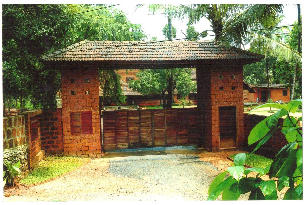 Chengara Heritage Hotel Malappuram Exterior foto